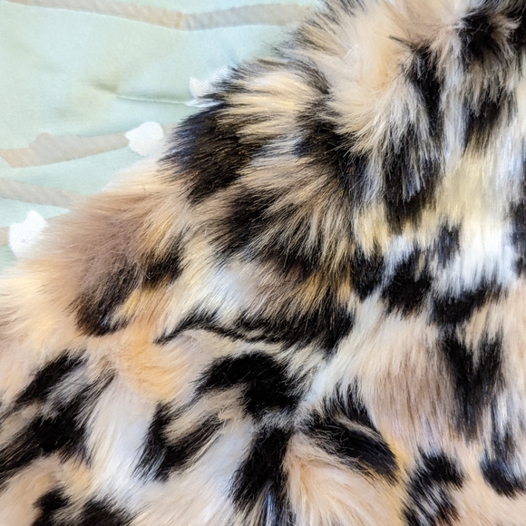 Cheetah Girls Plush Zip Up Jacket size 6 - Picture 4 of 5